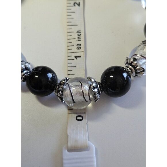 Silver tone, black and clear bracelet - Picture 5 of 9